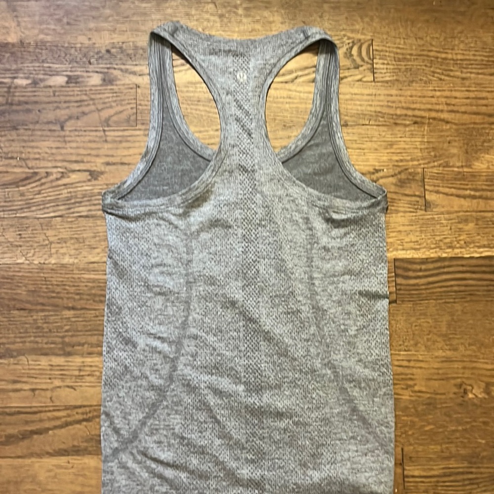 Swiftly Tech Racerback Tank Top 2.0